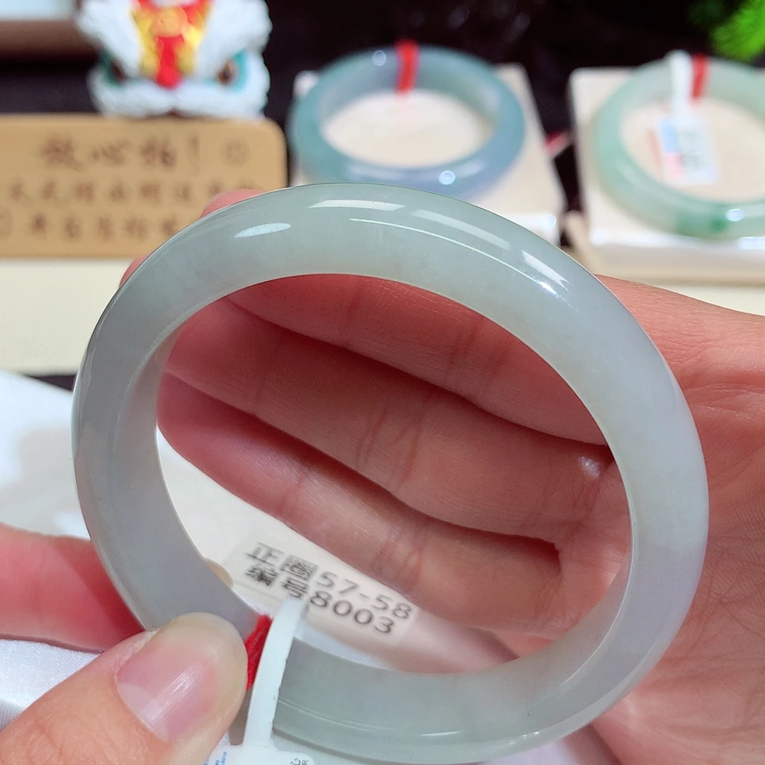 翡翠未镶嵌手镯8003