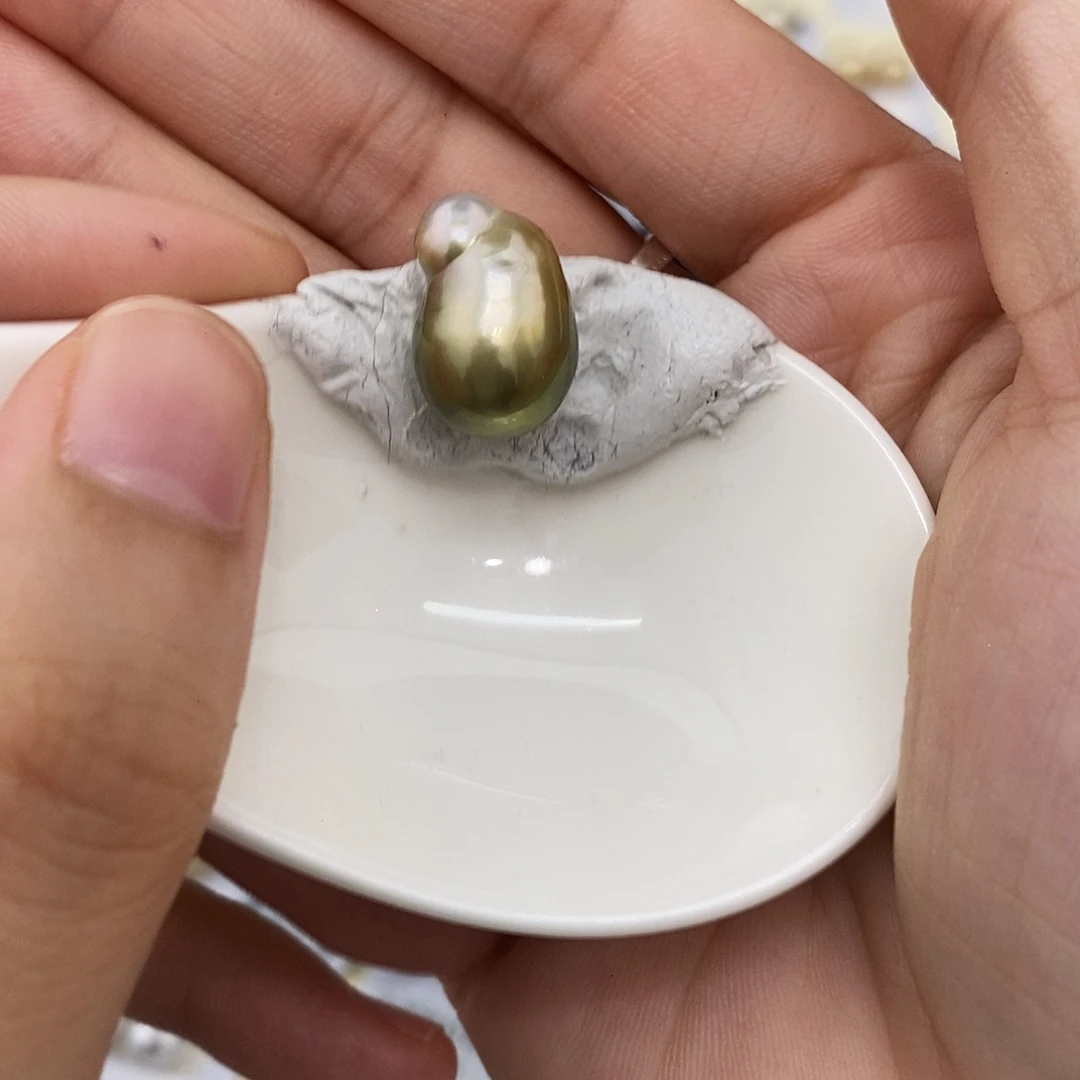 海水珍珠耳饰未镶嵌