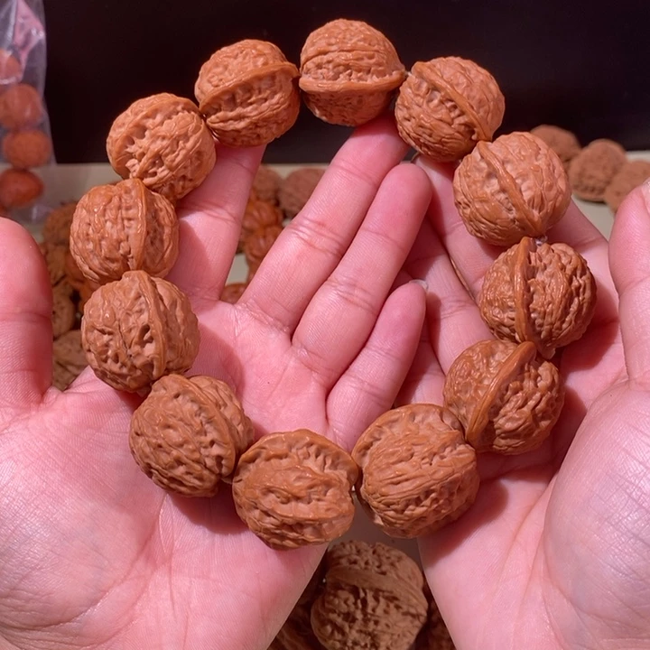 知***2手串文玩核桃…………