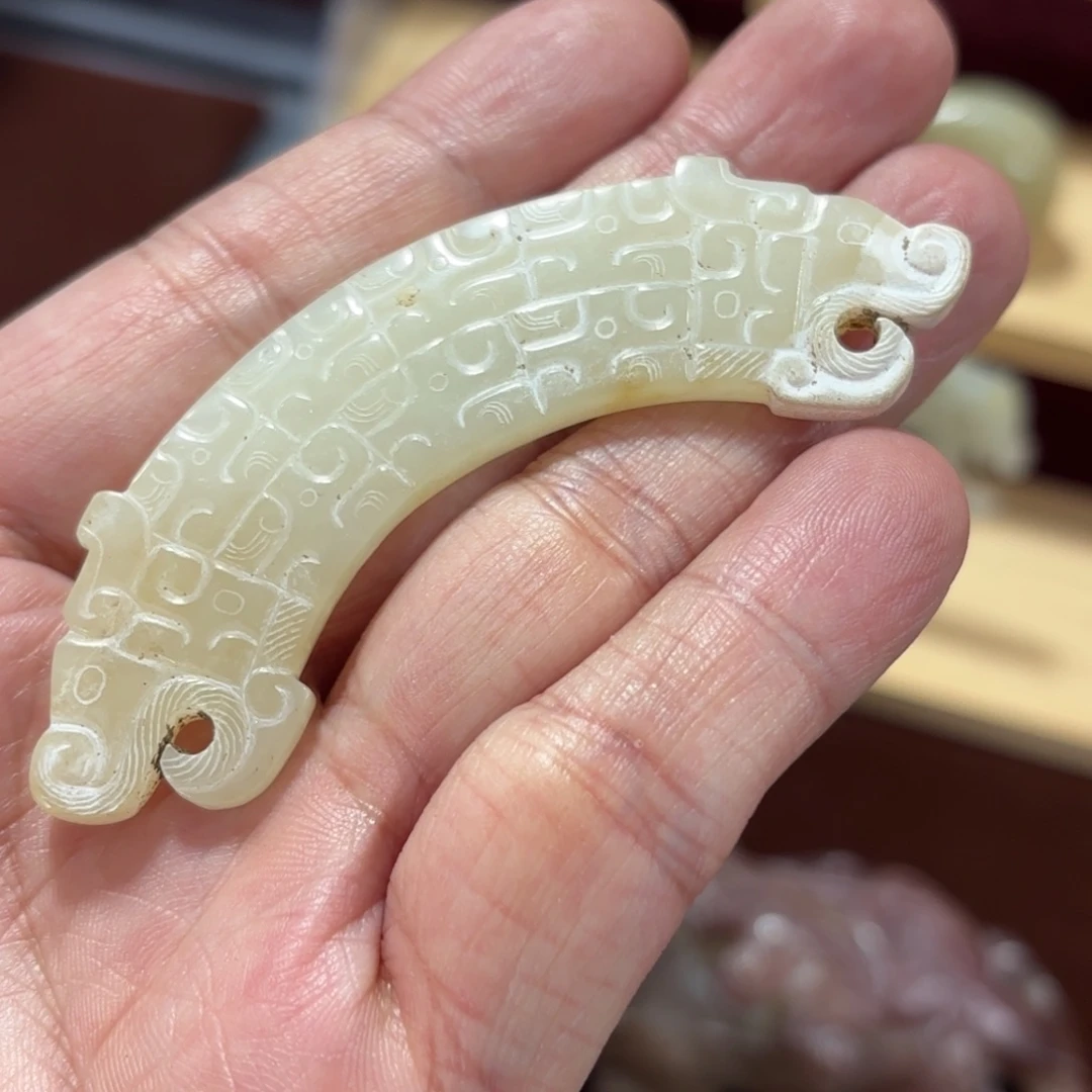 和田玉（糖玉）未镶嵌颈饰