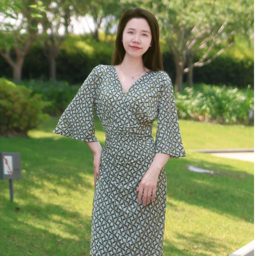 春夏新款绿色套头裹身裙气质连衣裙