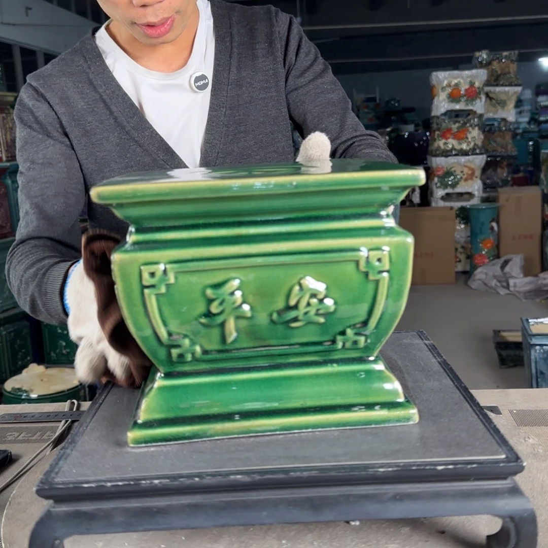 一风堂石湾花盆。