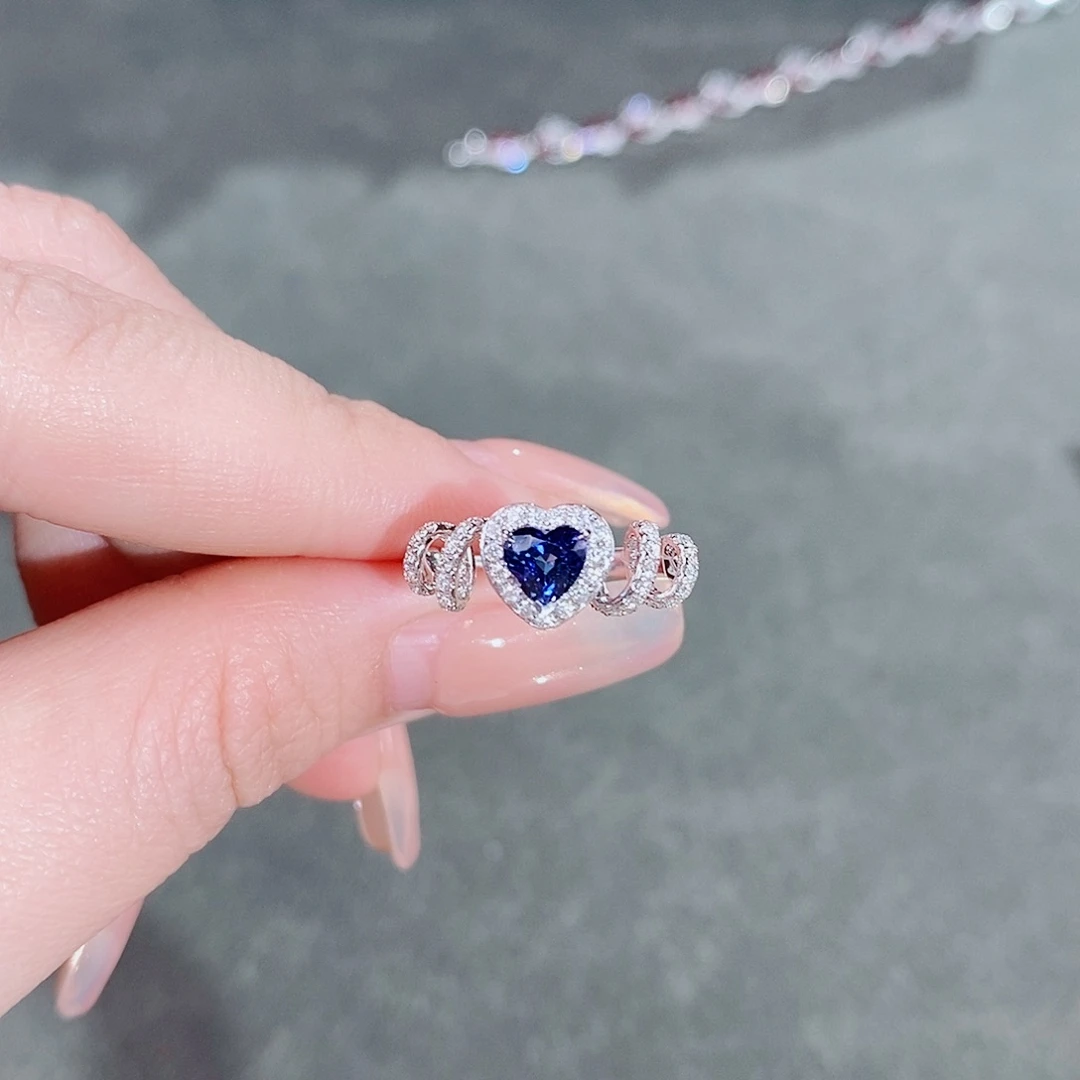 蓝宝石戒指18K金镶嵌0.85ct