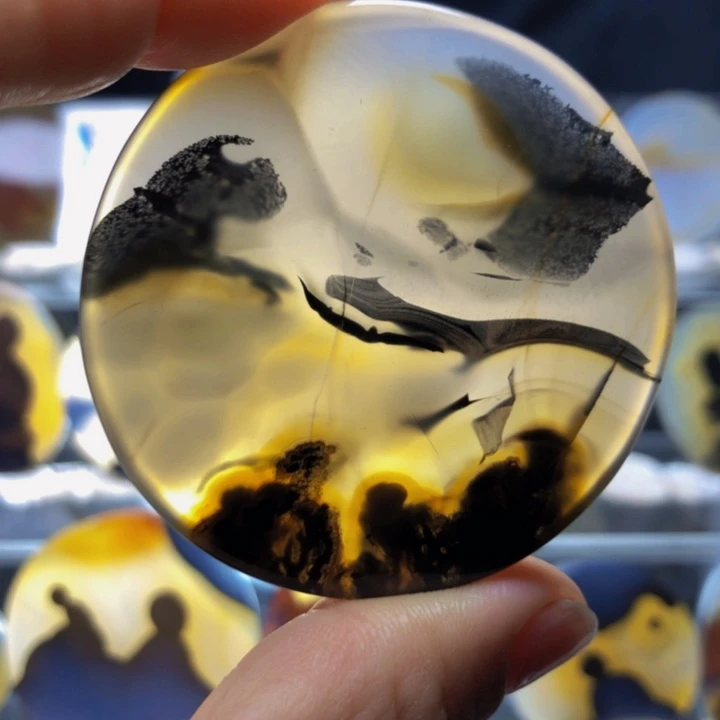 合金玛瑙/玉髓珠宝奇石71