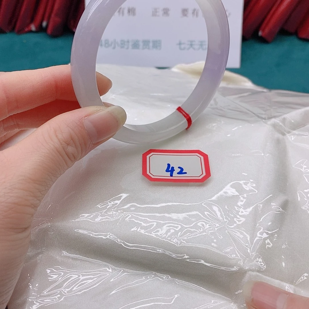 翡翠手镯未镶嵌敏4222222222