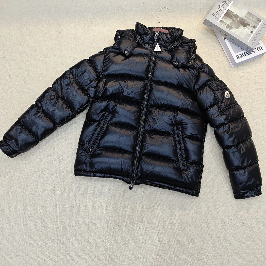 99新 MONCLER 新羽绒服尺码0/F1600171
