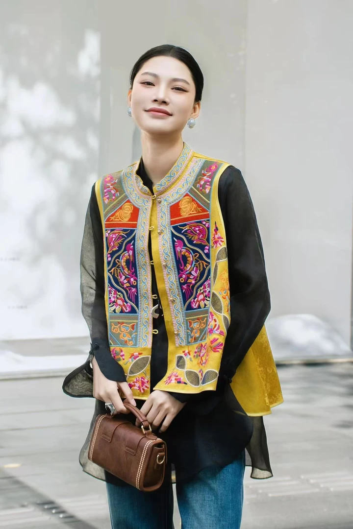 玛薇丝【品翠】超重工刺绣国风马夹