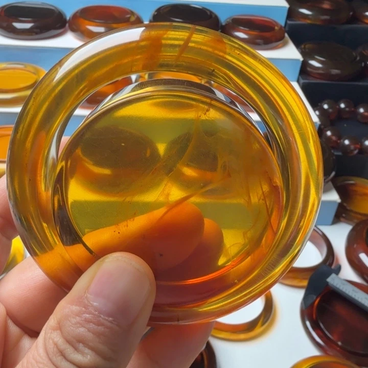 L***雪琥珀未镶嵌手镯手镯