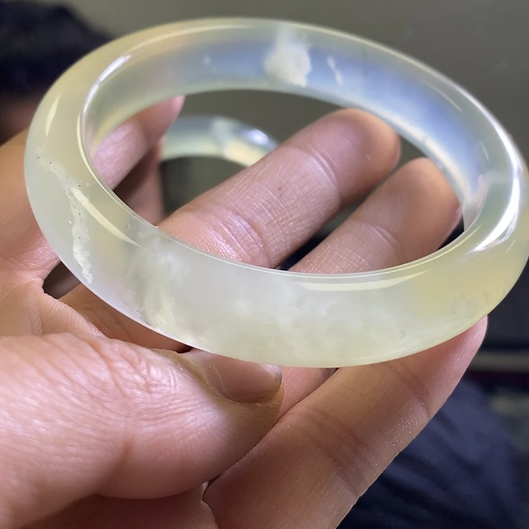 岫玉未镶嵌手镯59口径