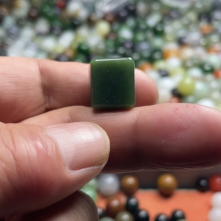 未镶嵌和田玉珠宝奇石耳**亮