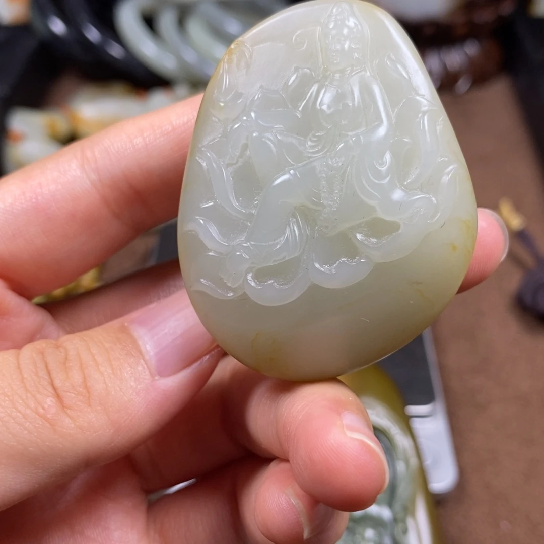 富***年和田玉未镶嵌挂件
