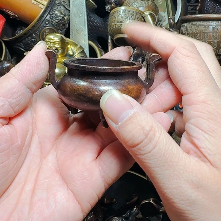 铜器摆件收收藏藏