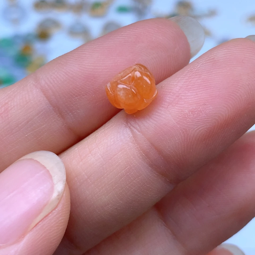 吊坠(不含链)未镶嵌翡翠莲花珠