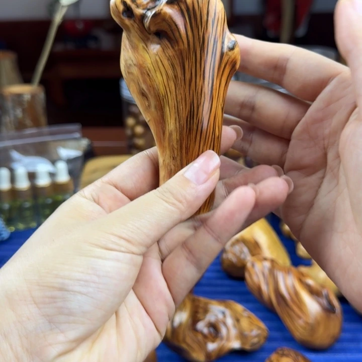 尚***州柏木（崖柏）北太行崖柏陈化虎皮骨料