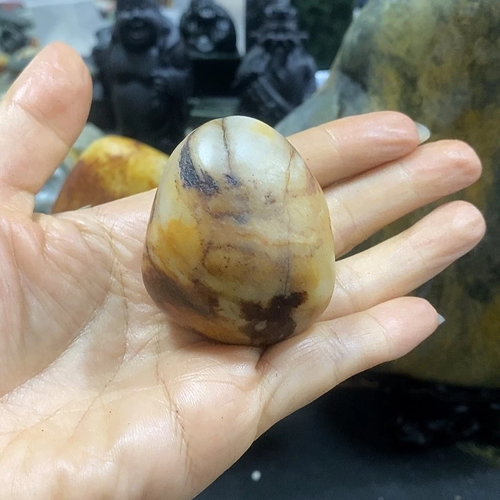 未镶嵌和田玉（糖玉）挂件