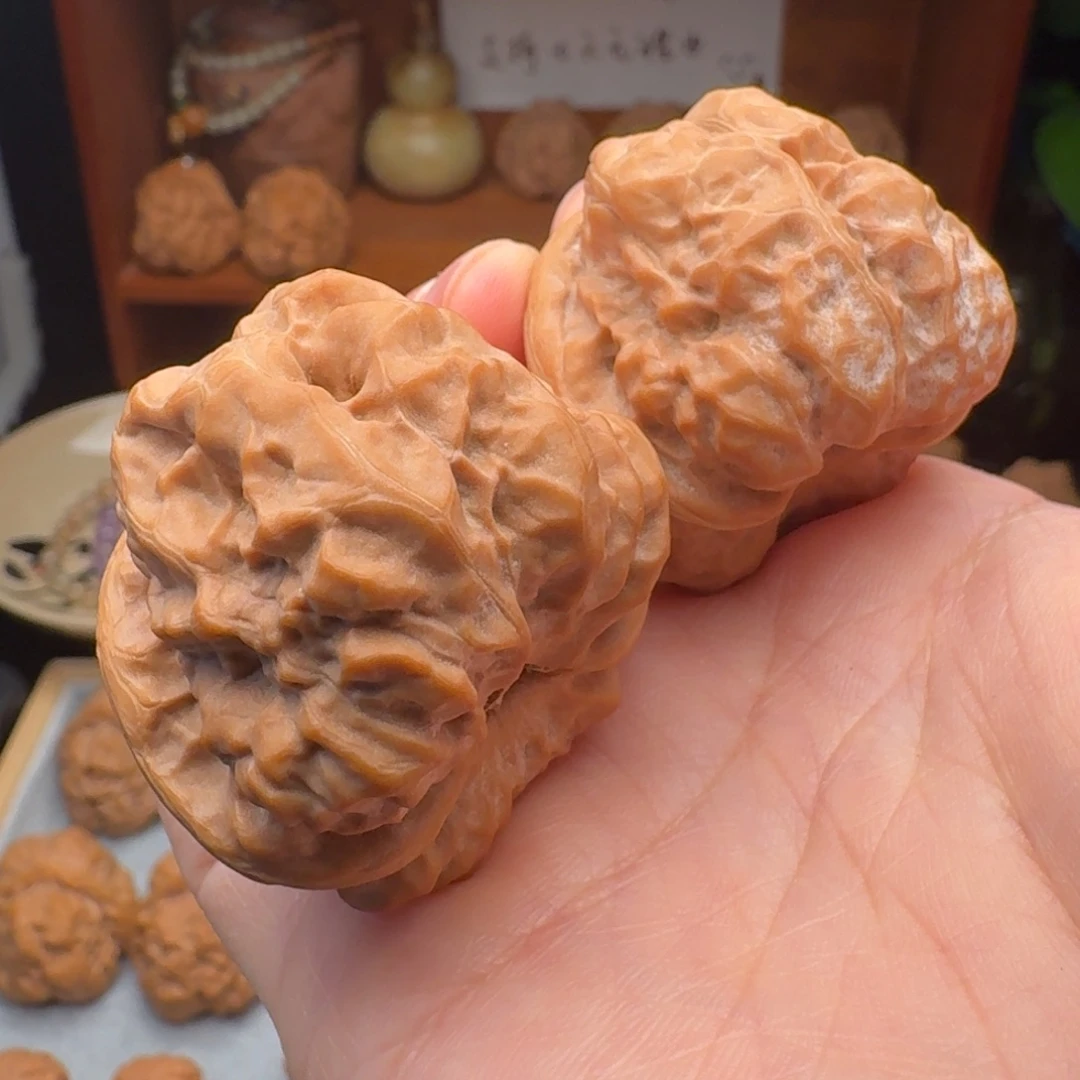 文玩核桃闪购蛤蟆37