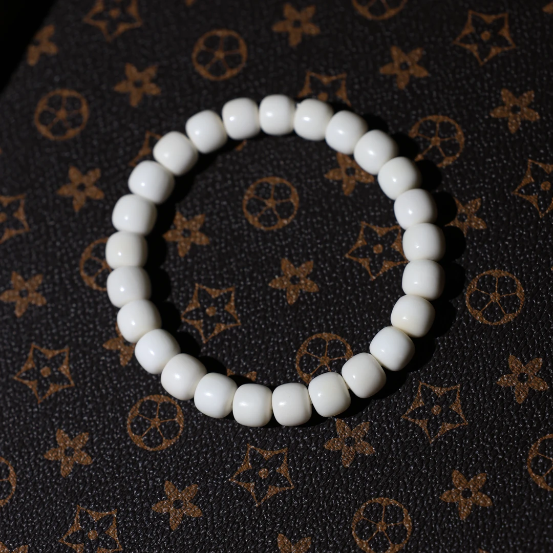 【0289】白玉菩提小白龙桶珠9*8mm左右手串