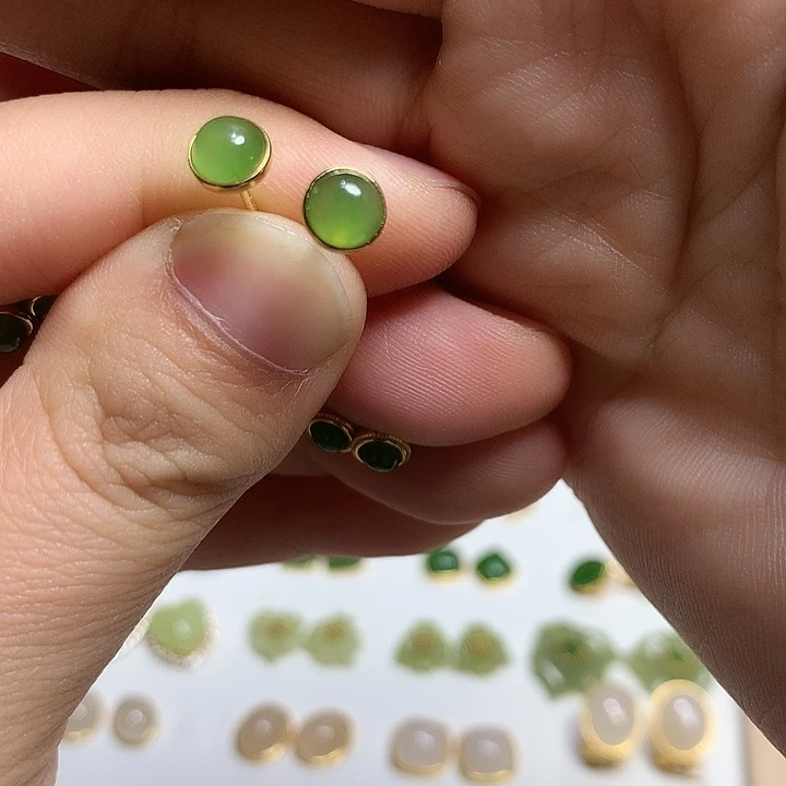 银S925镀金镶嵌和田玉（碧玉）耳饰肉*姐