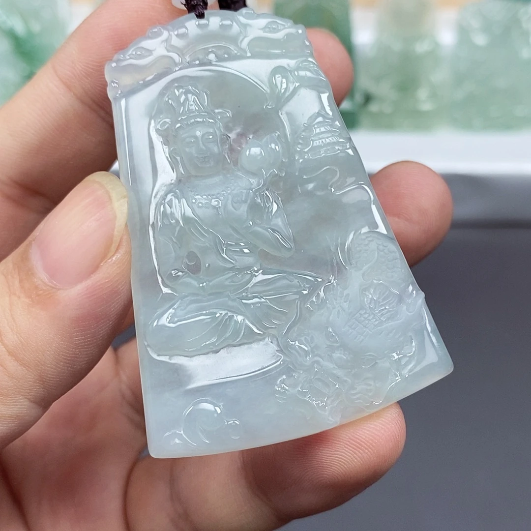 嘟***贝翡翠未镶嵌颈饰翡翠
