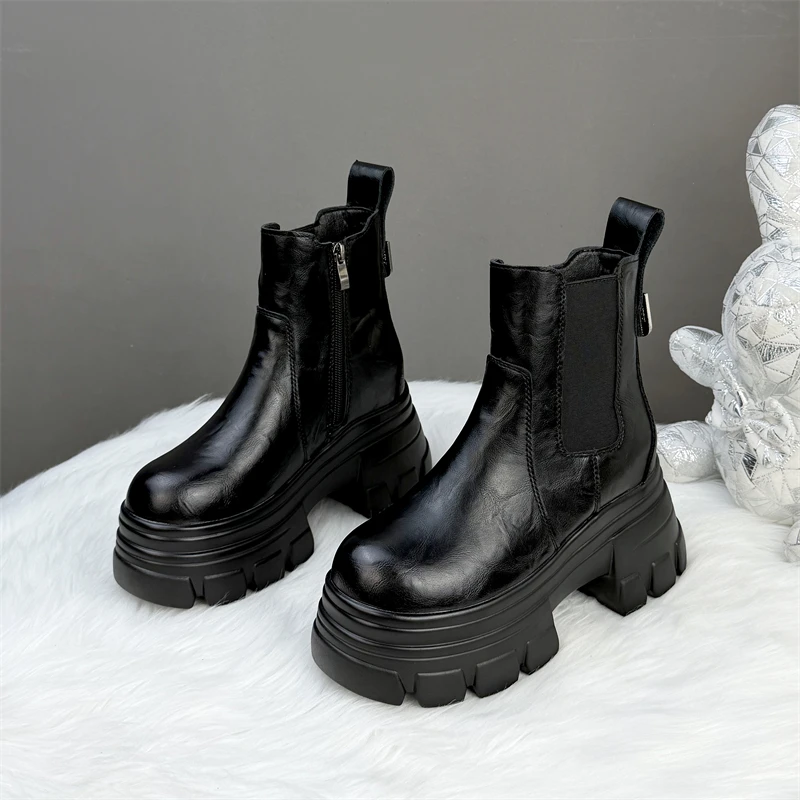 韩版厚底增高烟筒靴女2025冬季新款显脚小时尚加绒舒适短靴小码34