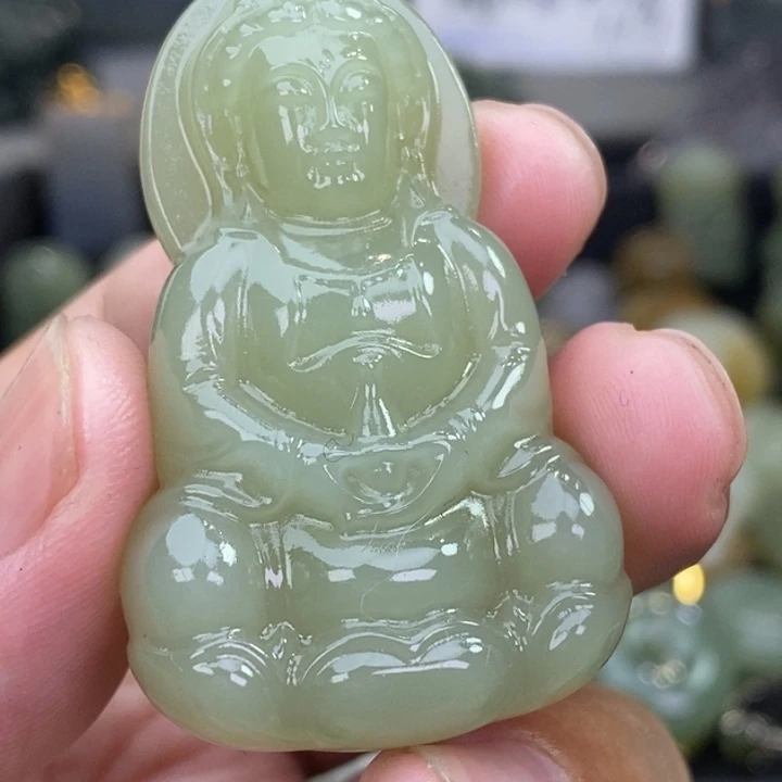 和田玉未镶嵌颈饰