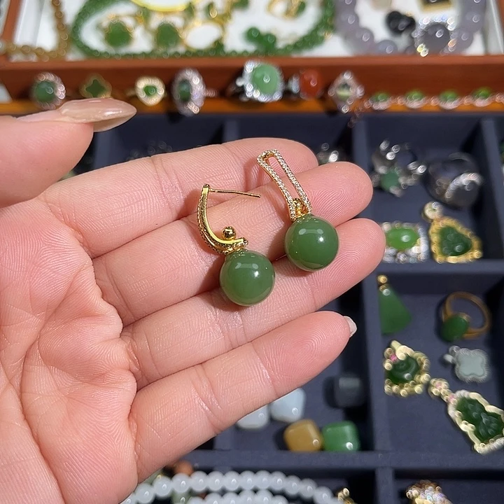 和田玉（碧玉）银S925镶嵌耳饰