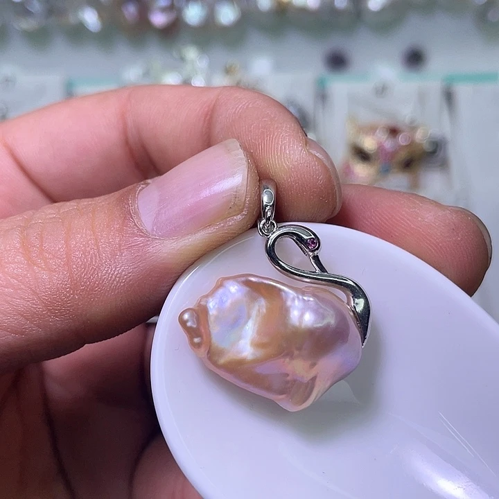 未镶嵌颈饰淡水珍珠09