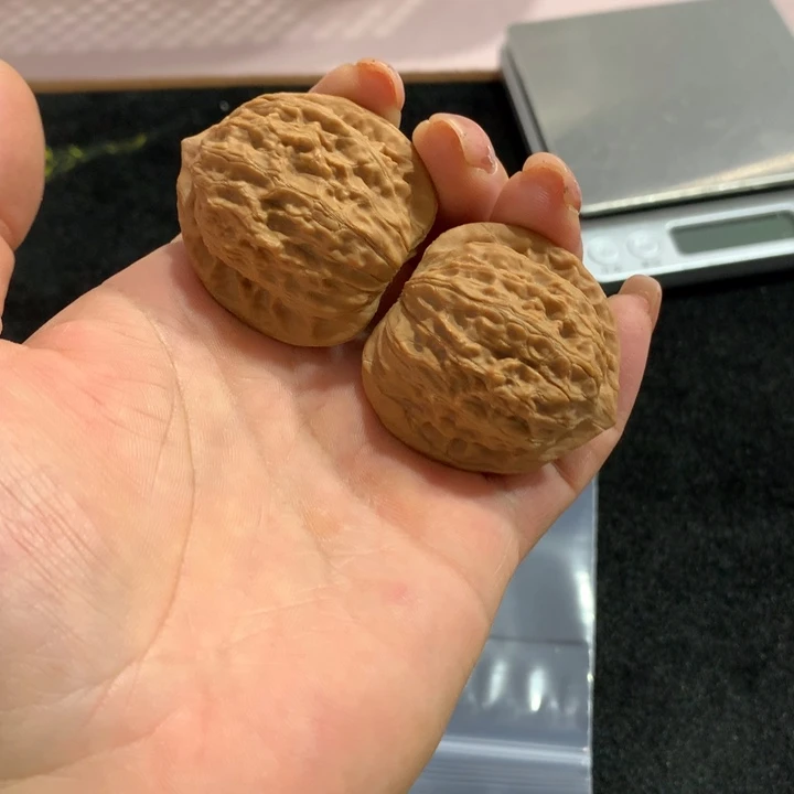 猴头核桃吊坠公子帽3.8