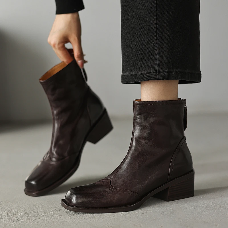 高品质头层牛皮短靴女春秋单靴四季百搭棕色皮靴粗跟英伦风马丁靴