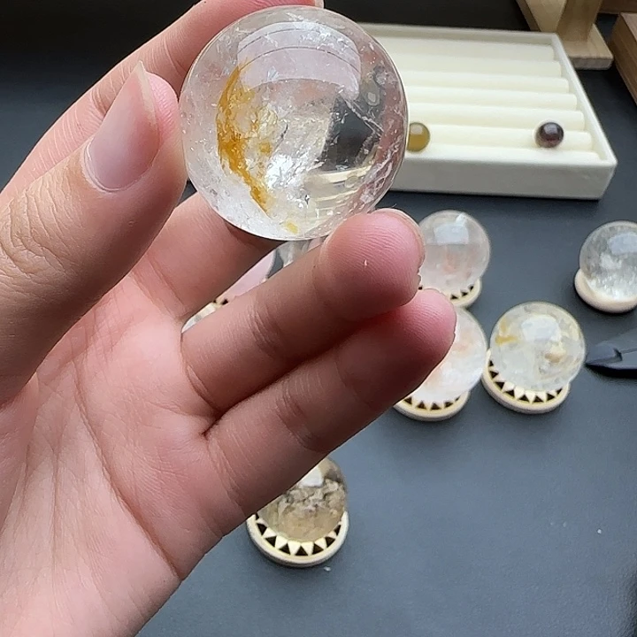 未镶嵌珠宝半成品水晶
