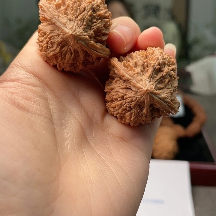 文玩核桃把件满天星36