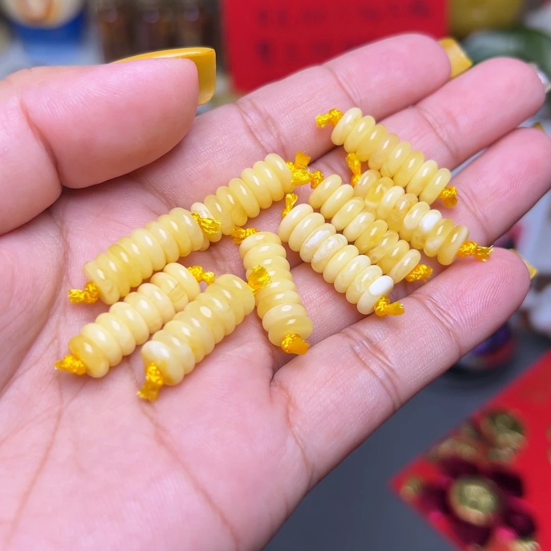 未镶嵌琥珀珠宝奇石