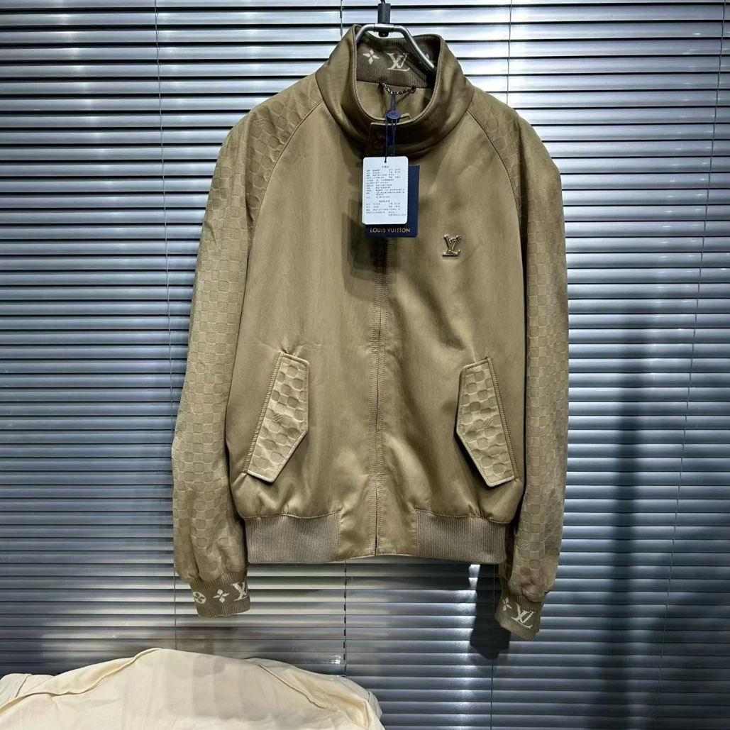 未使用 LouisVuitton/路易威登 25ss棋盘格满印金属拉链夹克/50码