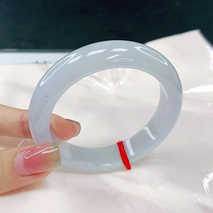 翡翠未镶嵌手镯圈52.9，79075