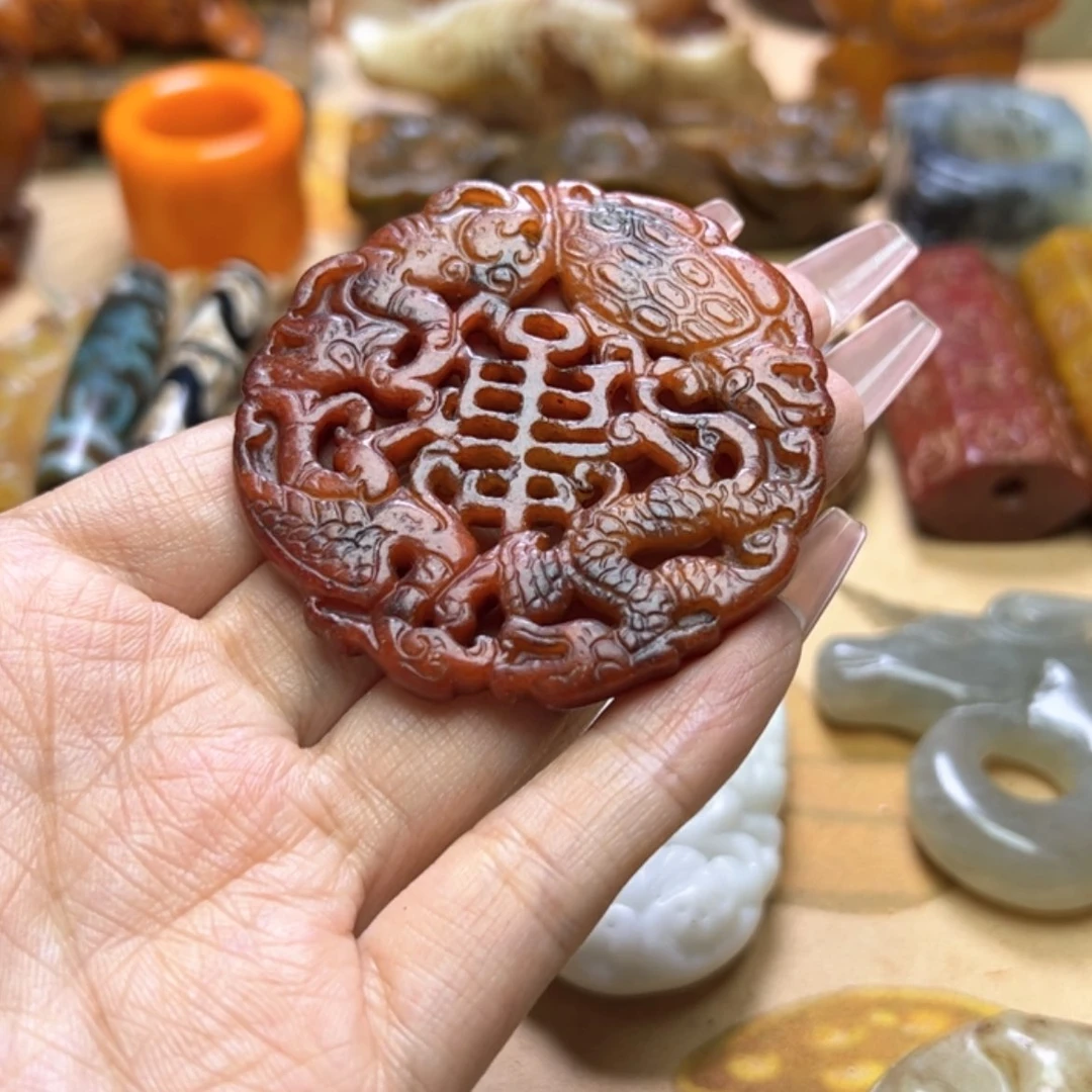 【闪购商品】蛇纹石玉颈饰未镶嵌