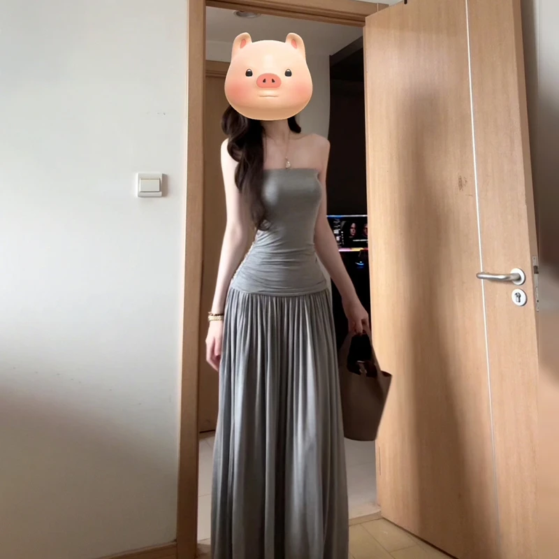 2025新款性感辣妹灰色抹胸连衣裙子女夏高级感一字肩气质长裙3267