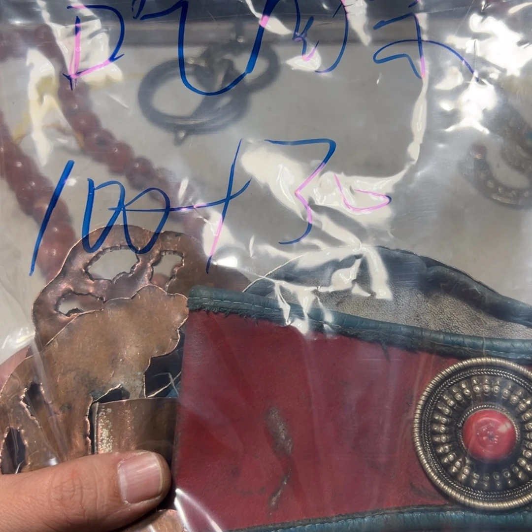 泥塑?****条吃面条牌子牌子牌子