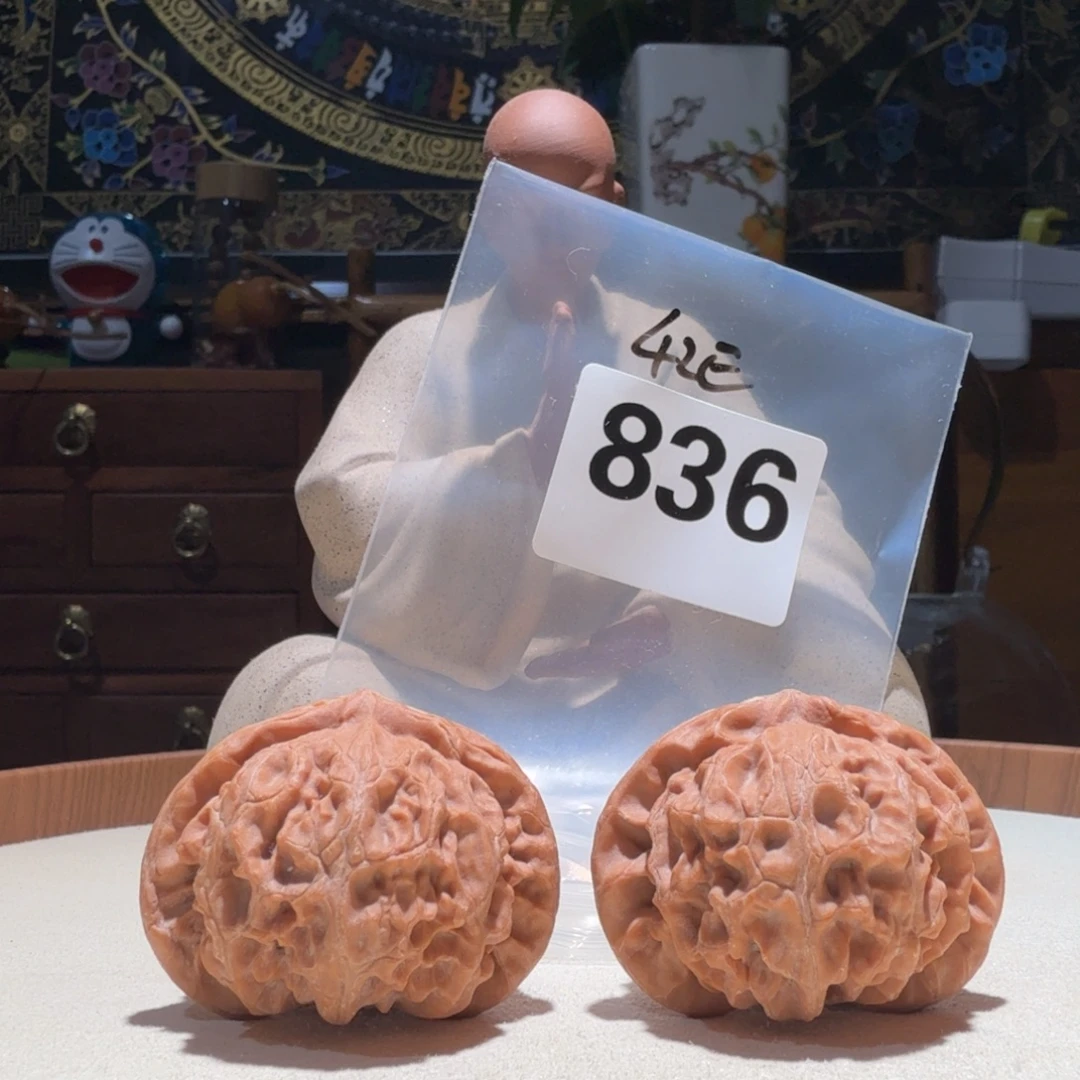 文玩核桃吊坠宫灯