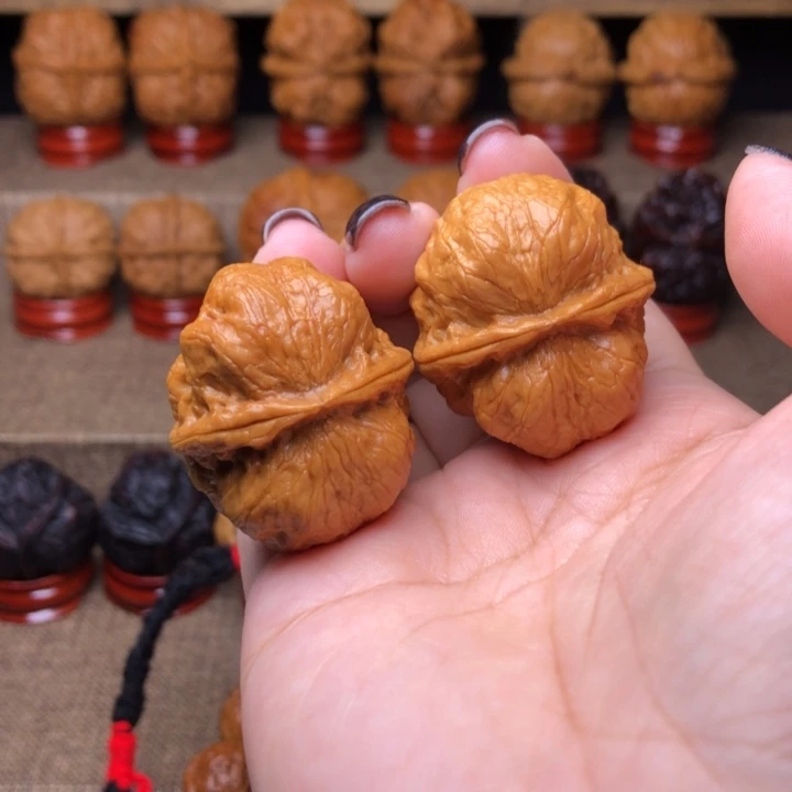 文玩核桃把件38号玉龙小金蟾35尺