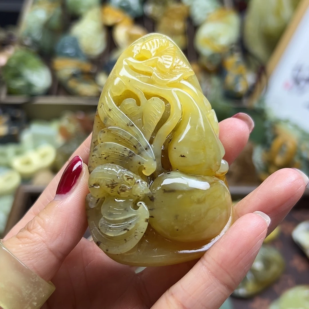 岫玉未镶嵌颈饰花絮原皮葫芦手玩带水草