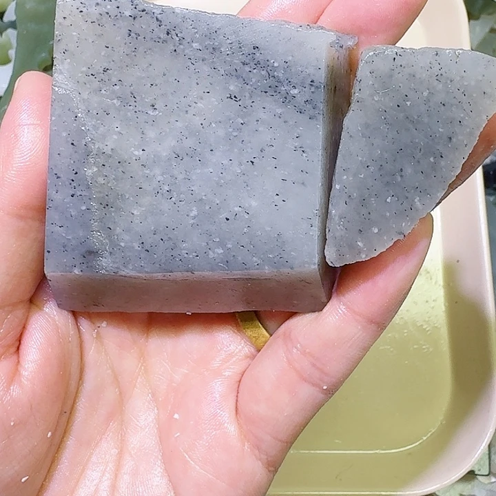 和田玉未镶嵌车挂