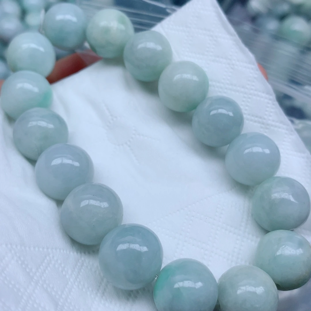 翡翠未镶嵌颈饰珠子批发