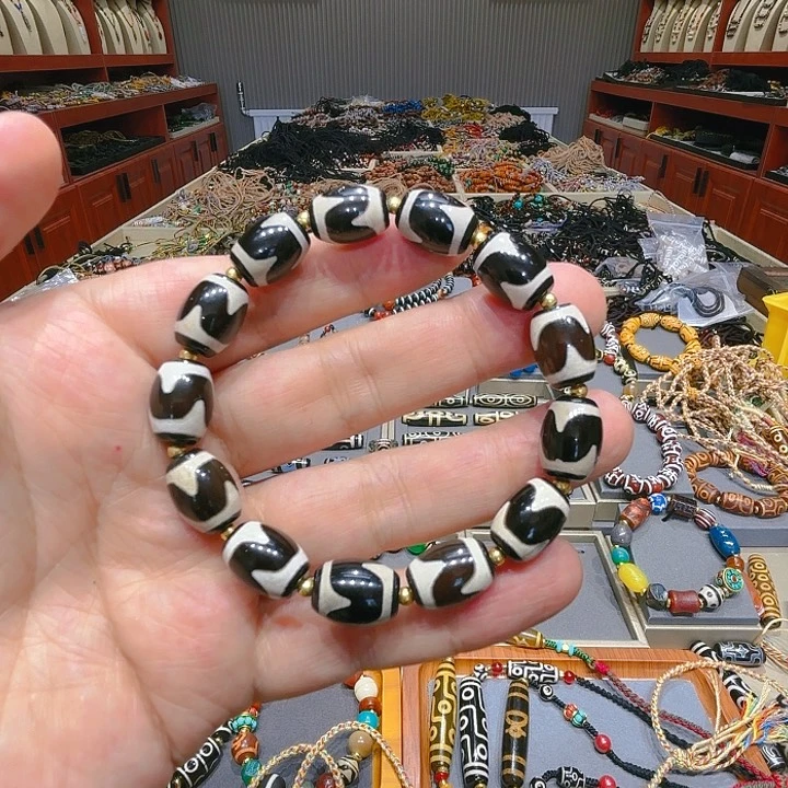 未镶嵌玛瑙/玉髓珠宝奇石