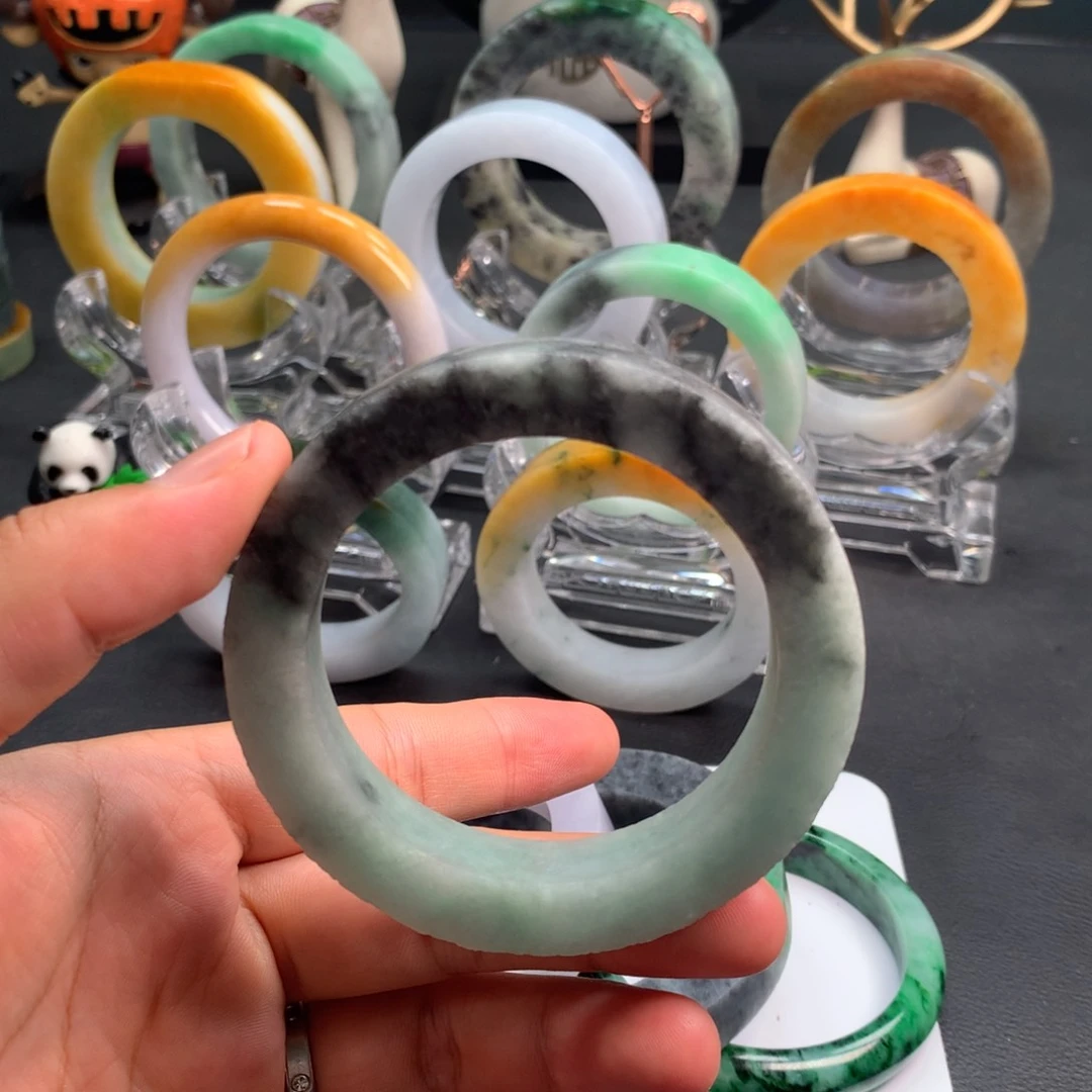 定制翡翠手镯未镶嵌