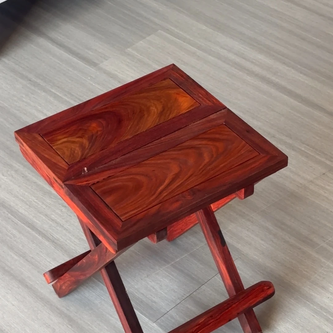 端景台紫檀木类血檀折叠凳