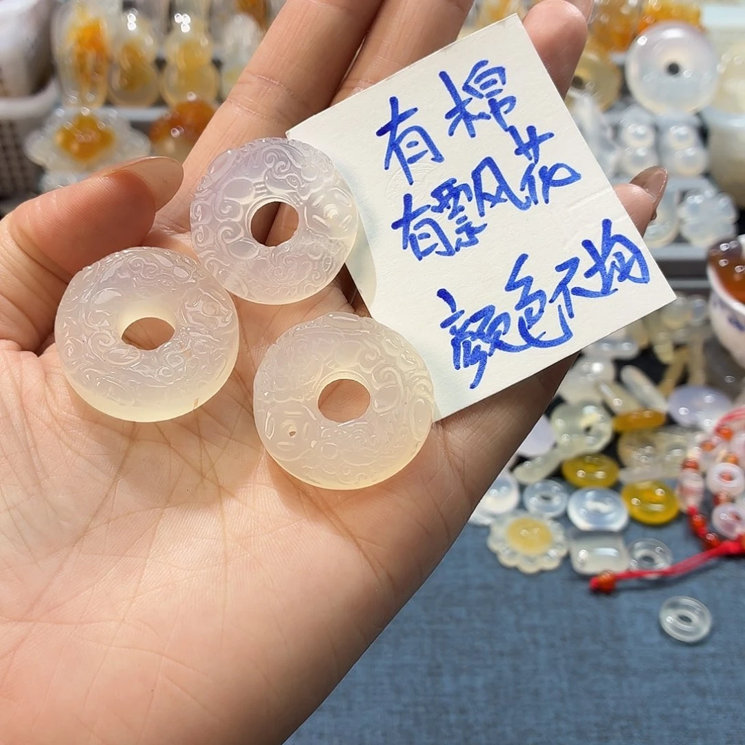 玛瑙/玉髓未镶嵌颈饰