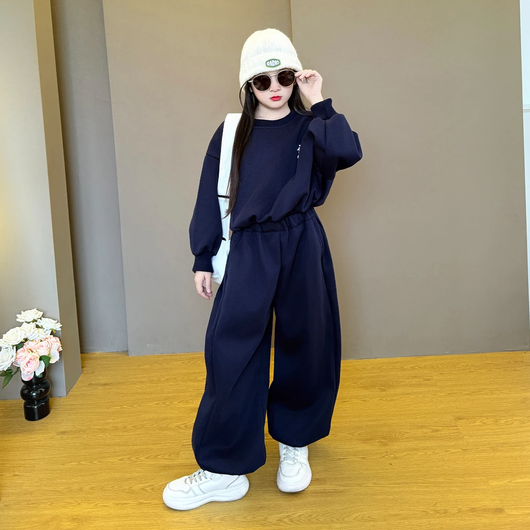 女童春秋2025新款韩版儿童洋气时髦卫衣中大童运动休闲超好看套装