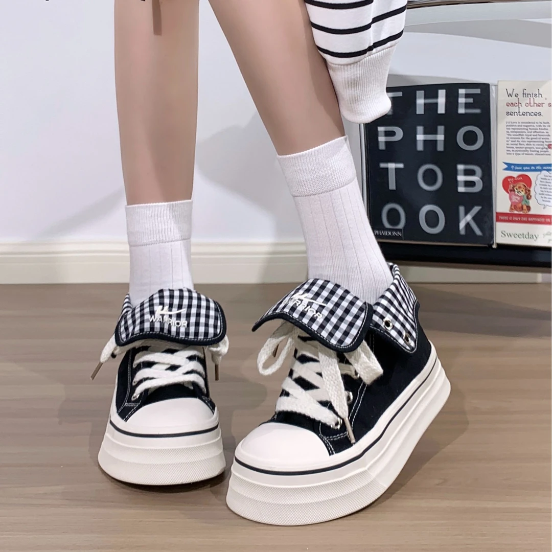 回力小众设计翻盖黑白格子帆布鞋女2026春季爆款透气厚底增高板鞋
