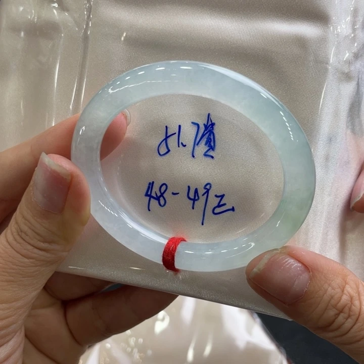 未镶嵌手镯翡翠翡翠手镯