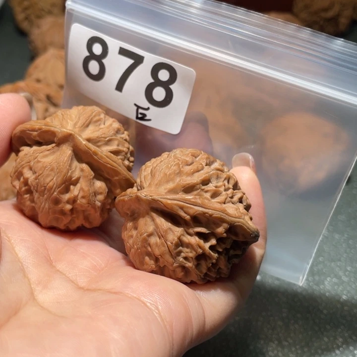 文玩核桃把件宫灯40